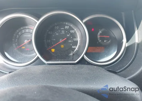 2010 Nissan Versa 1.8S из США, поврежденный, VIN 3N1BC1CP4AL458341